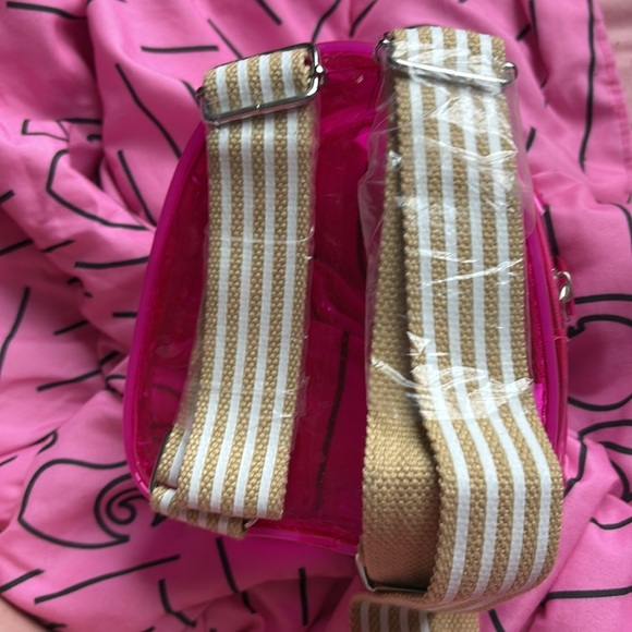 Bath and Body Works Mini Gummy Bear backpack - Picture 2 of 2